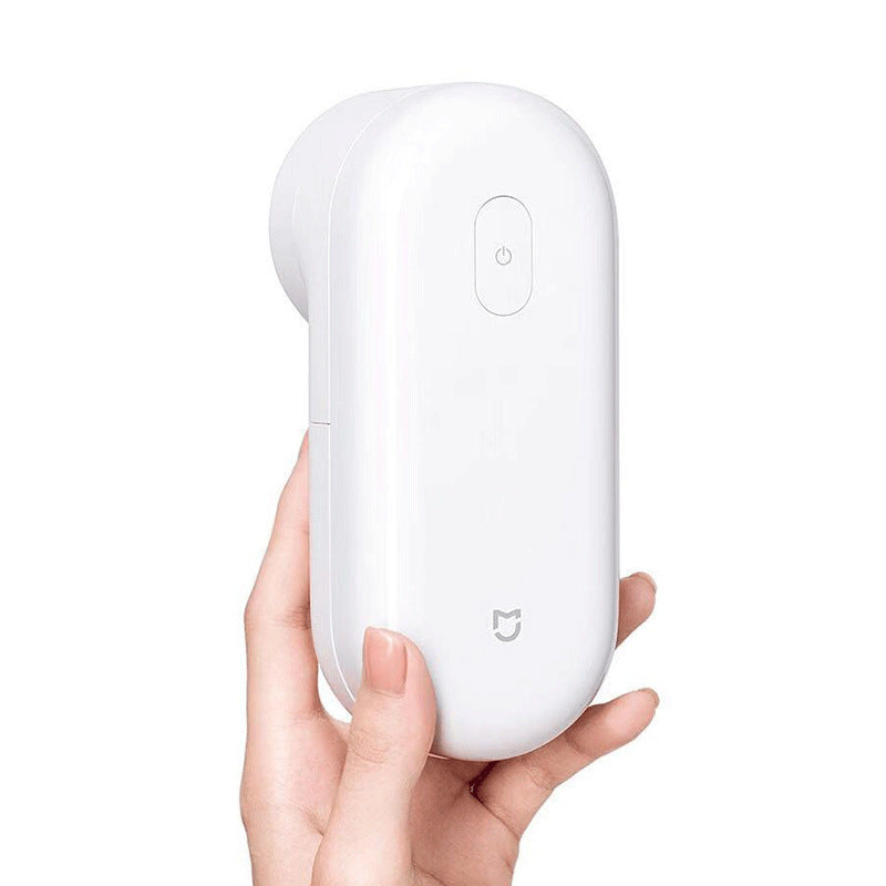 Self-Cleaning Lint Remover